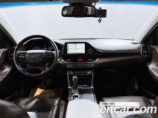 Hyundai Grandeur 2017 thumb 4