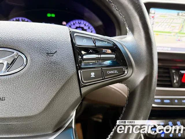 Hyundai Grandeur 2017 thumb 7