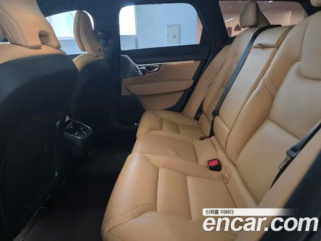 Volvo V90 2025 thumb 9