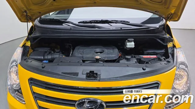 Hyundai Starex 2017 thumb 6