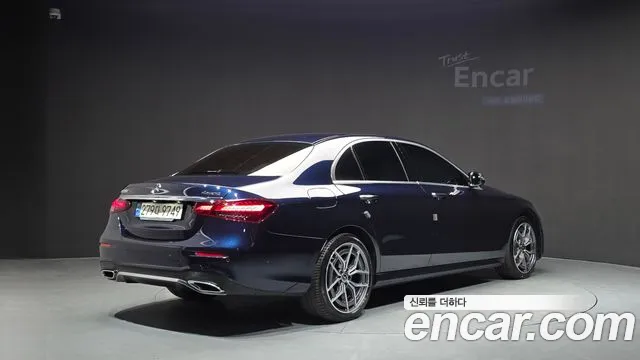 Mercedes-Benz E-Класс 2021 thumb 2