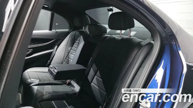 Mercedes-Benz E-Класс 2021 thumb 12