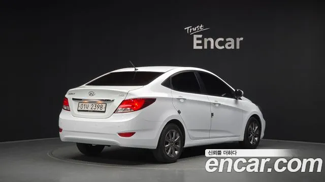 Hyundai Accent 2017 thumb 2