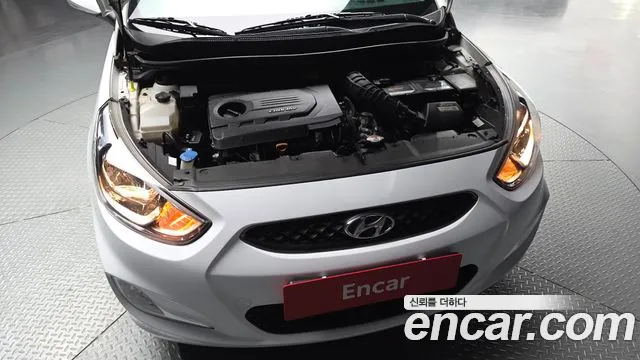 Hyundai Accent 2017 thumb 6