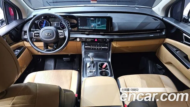 Kia Carnival 2021 thumb 7