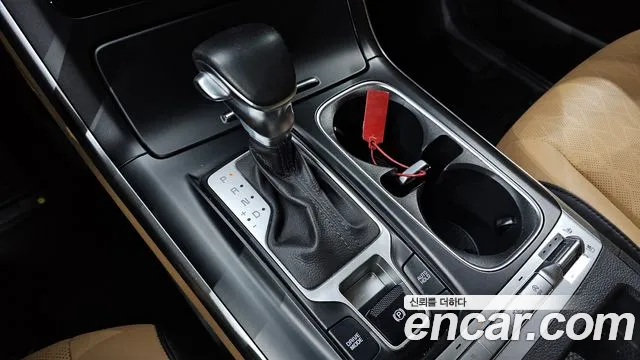 Kia Carnival 2021 thumb 9