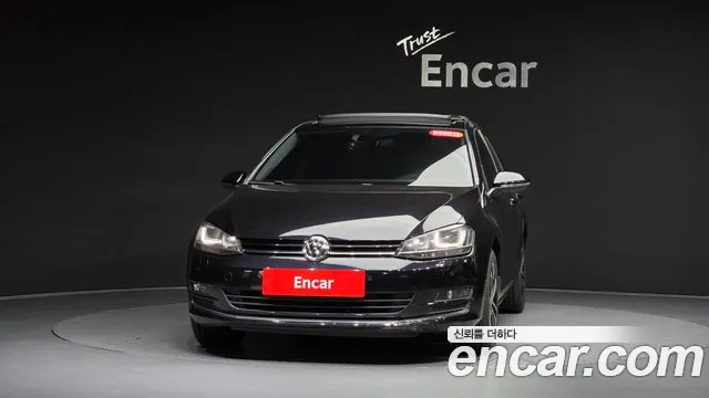 Volkswagen Golf Sportsvan 2015 thumb 2
