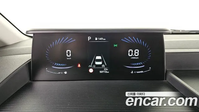 Hyundai Staria 2021 thumb 8