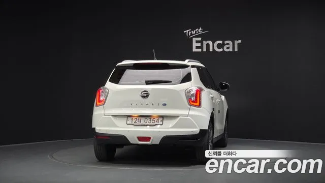 KG_Mobility_Ssangyong TIBOLI 2016 thumb 4