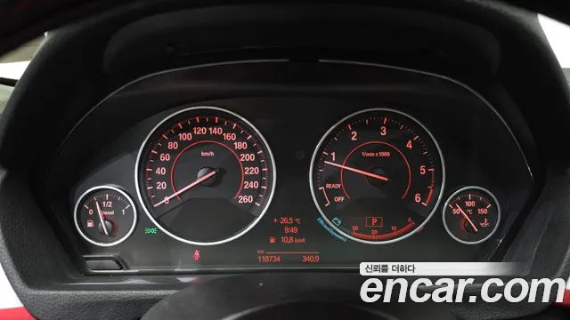 BMW 3-Series 2014 thumb 8