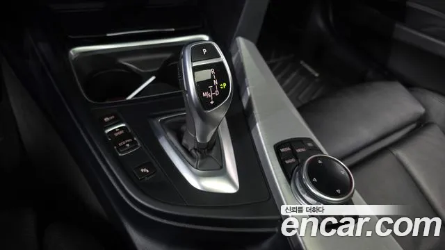 BMW 3-Series 2014 thumb 9