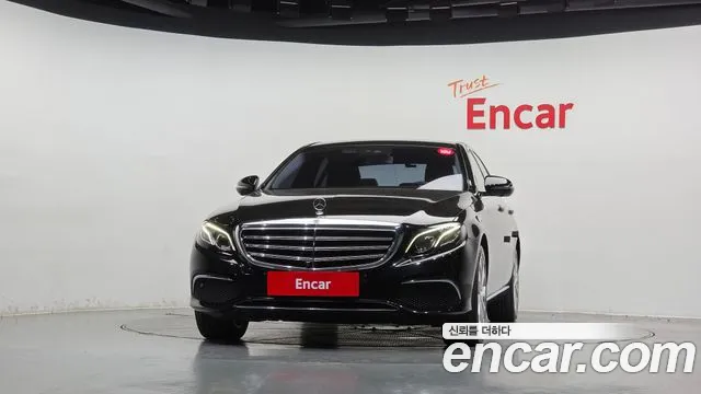 Mercedes-Benz E-Класс 2017 thumb 3