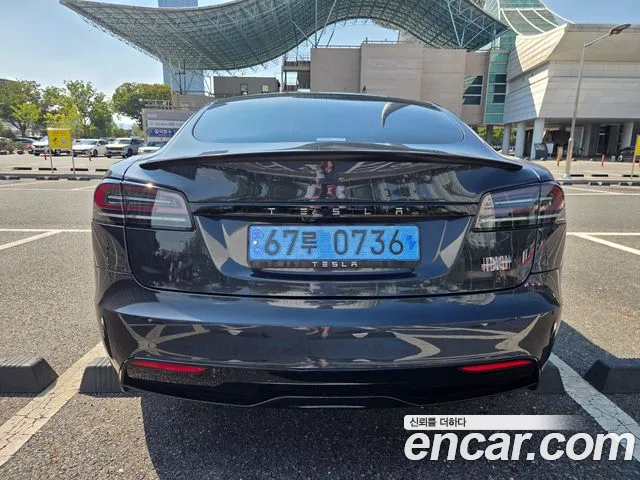 Tesla Model S 2023 thumb 4