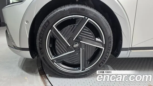 Hyundai IONIQ 5 2024 thumb 5