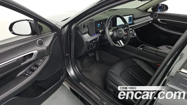 Hyundai Sonata 2025 thumb 10