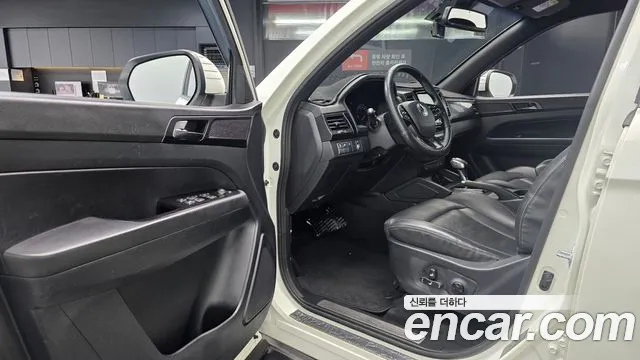 KG_Mobility_Ssangyong Rexton 2020 thumb 10