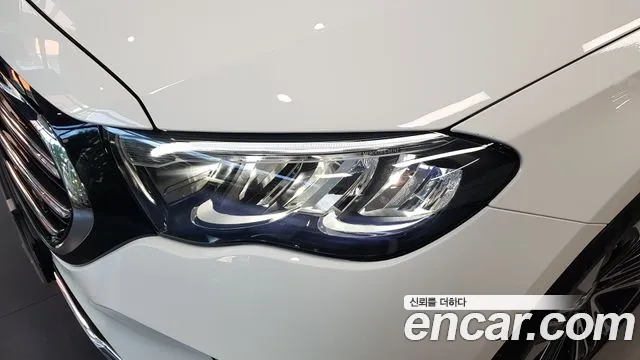 Mercedes-Benz E-Класс 2026 thumb 10