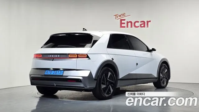 Hyundai IONIQ 5 2024 thumb 2