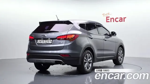 Hyundai Santa Fe 2014 thumb 2