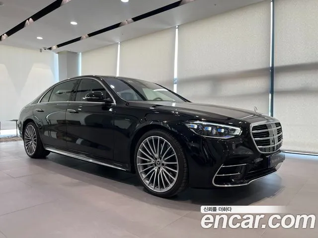 Mercedes-Benz S-Класс 2026 thumb 3