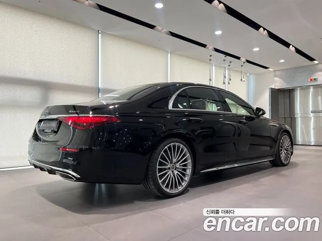 Mercedes-Benz S-Класс 2026 thumb 4