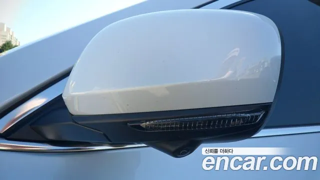Renault-KoreaSamsung Koleos 2020 thumb 10