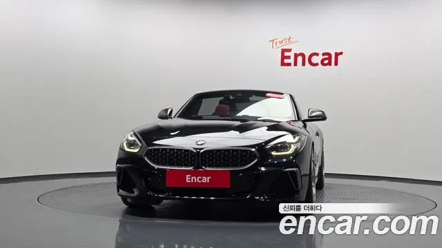 BMW Z4 2019 thumb 2