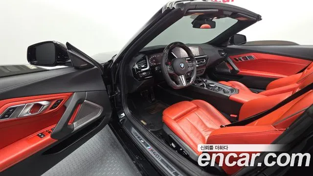 BMW Z4 2019 thumb 9
