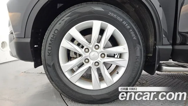 KG_Mobility_Ssangyong Rexton 2018 thumb 5