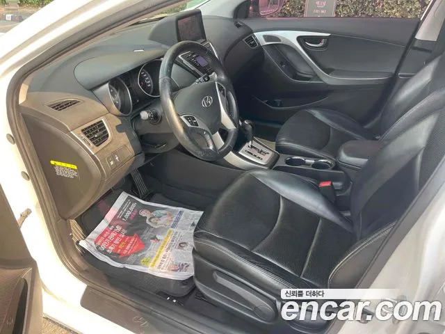 Hyundai Avante 2011 thumb 10
