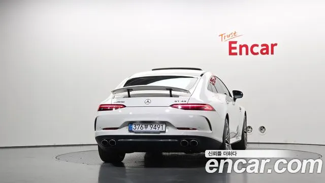 Mercedes-Benz AMG GT 2023 thumb 3