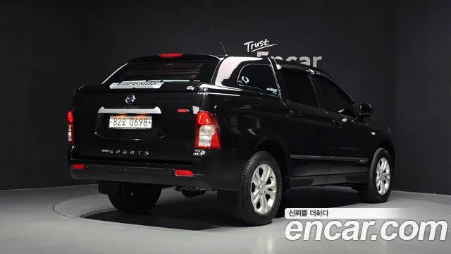 KG_Mobility_Ssangyong KORANDO 2017 thumb 2