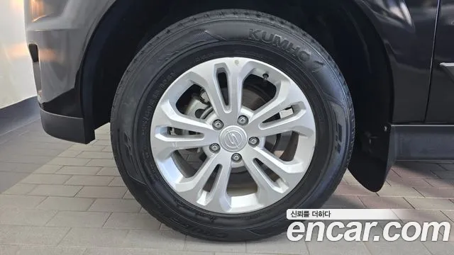 KG_Mobility_Ssangyong KORANDO 2017 thumb 5