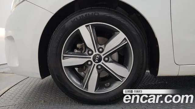 Kia K3 2018 thumb 5