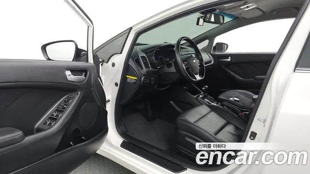 Kia K3 2018 thumb 10