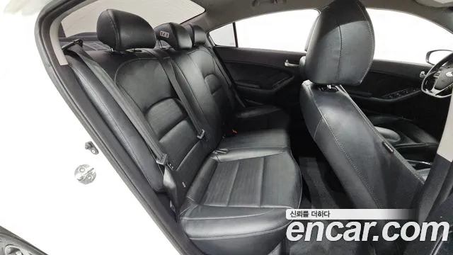 Kia K3 2018 thumb 11