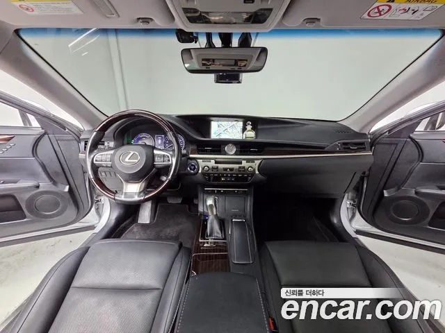 Lexus ES 2016 thumb 7