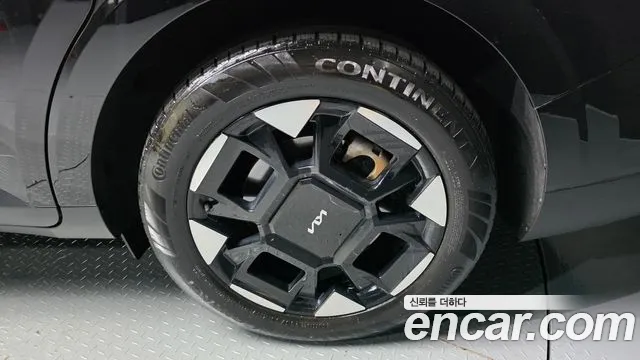Kia Carnival 2024 thumb 4