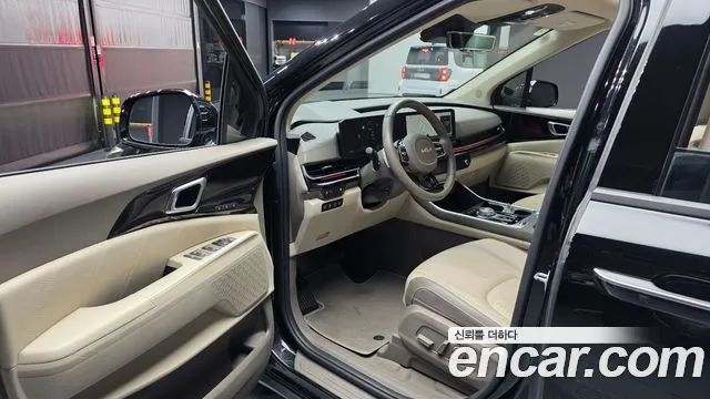 Kia Carnival 2024 thumb 9