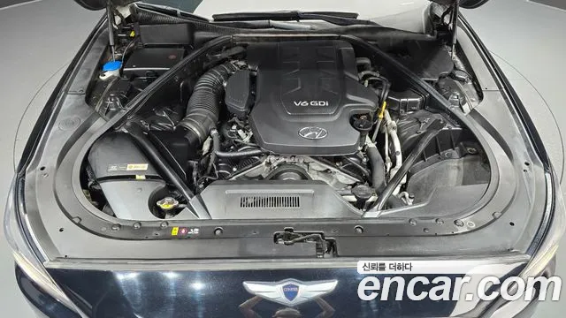 Hyundai Genesis 2016 thumb 6