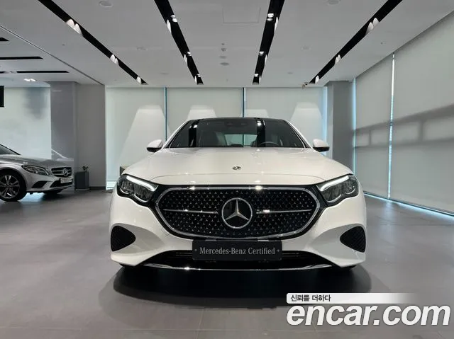 Mercedes-Benz E-Класс 2026 thumb 2