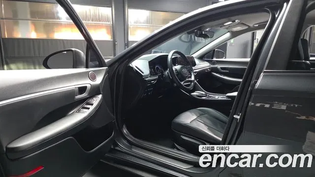 Hyundai Sonata 2021 thumb 10