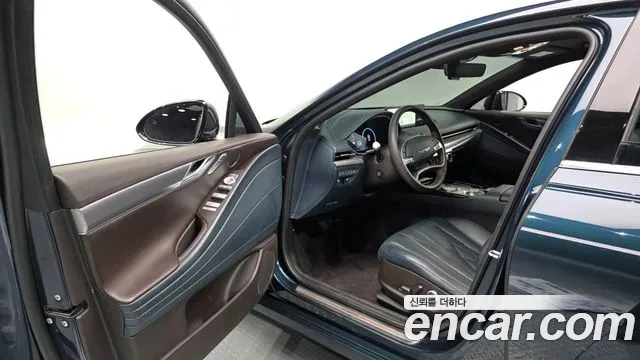 Genesis G80 2022 thumb 10