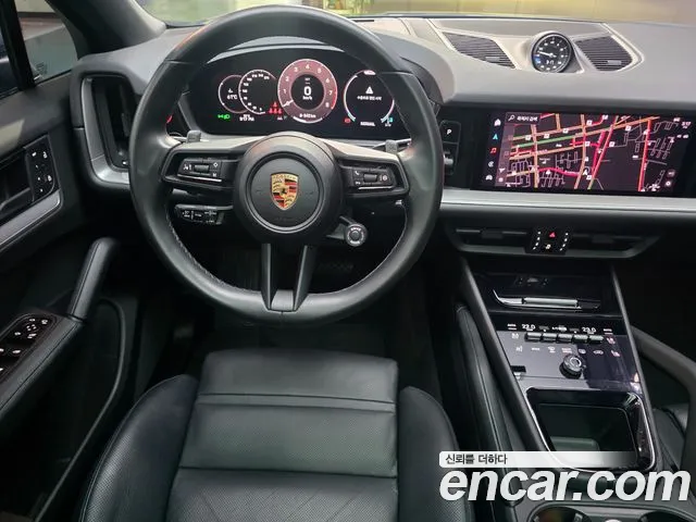 Porsche Cayenne 2024 thumb 7