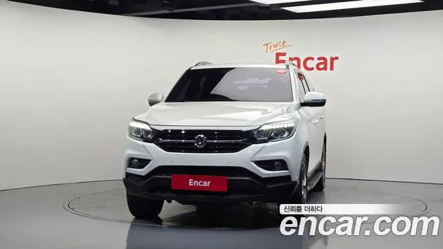 KG_Mobility_Ssangyong Rexton 2018 thumb 3