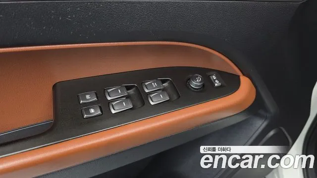 KG_Mobility_Ssangyong Rexton 2018 thumb 11