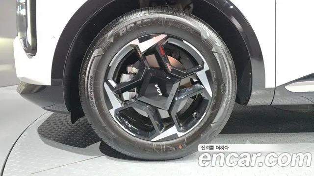 Kia Sportage 2025 thumb 5