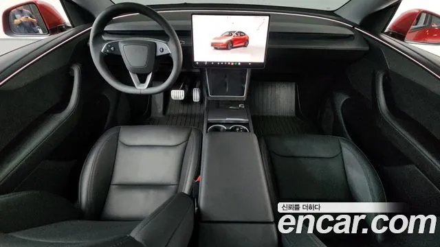 Tesla Model Y 2025 thumb 7