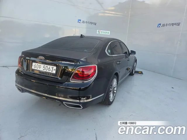 Kia K9 2019 thumb 4