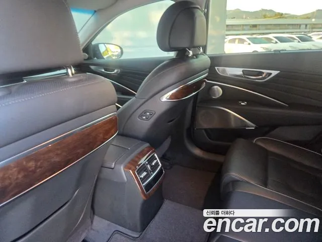 Kia K9 2019 thumb 9